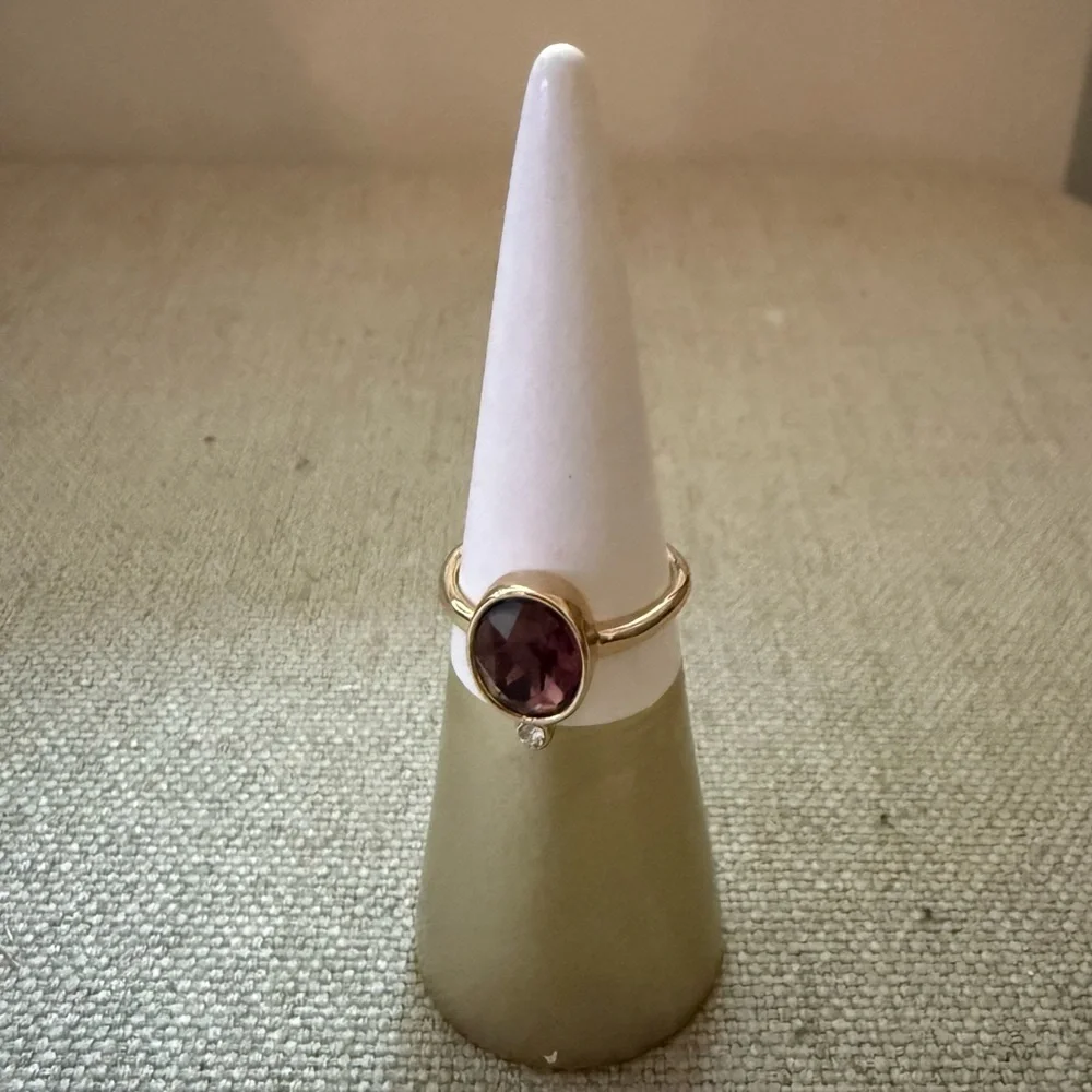 Park Lane Women’s Size 8 Gold Ring with Purple Gemstone - Picture 1 of 3